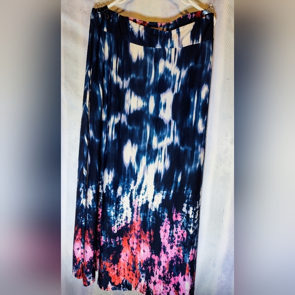 Size - Picture 3 of 6